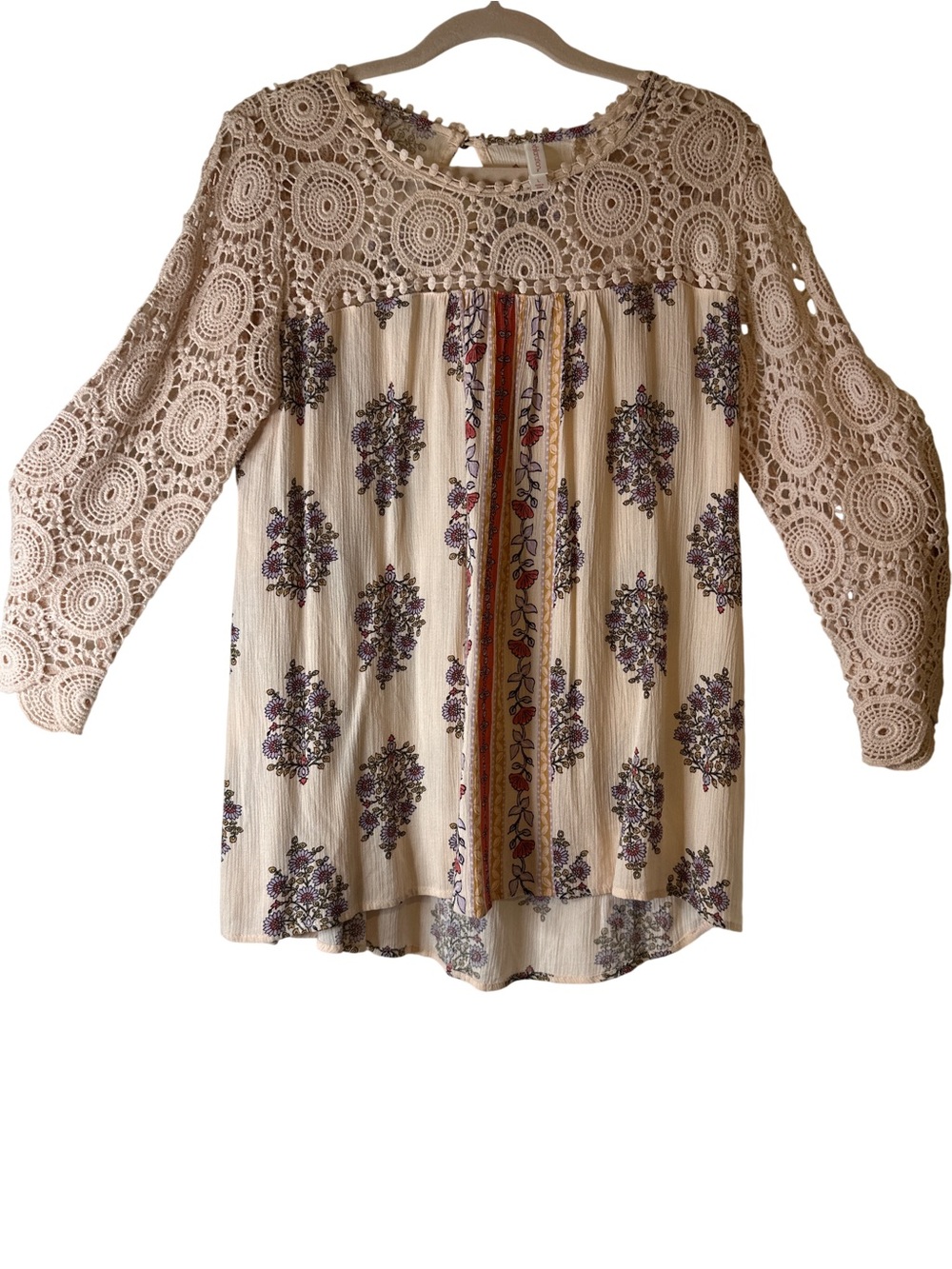 Xhilaration Light Peach Floral Crochet Sleeves Peasant Tunic, size L
